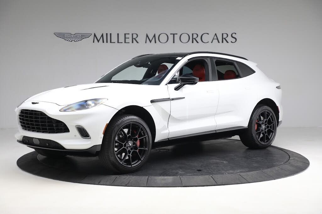 2021 ASTON MARTIN DBX