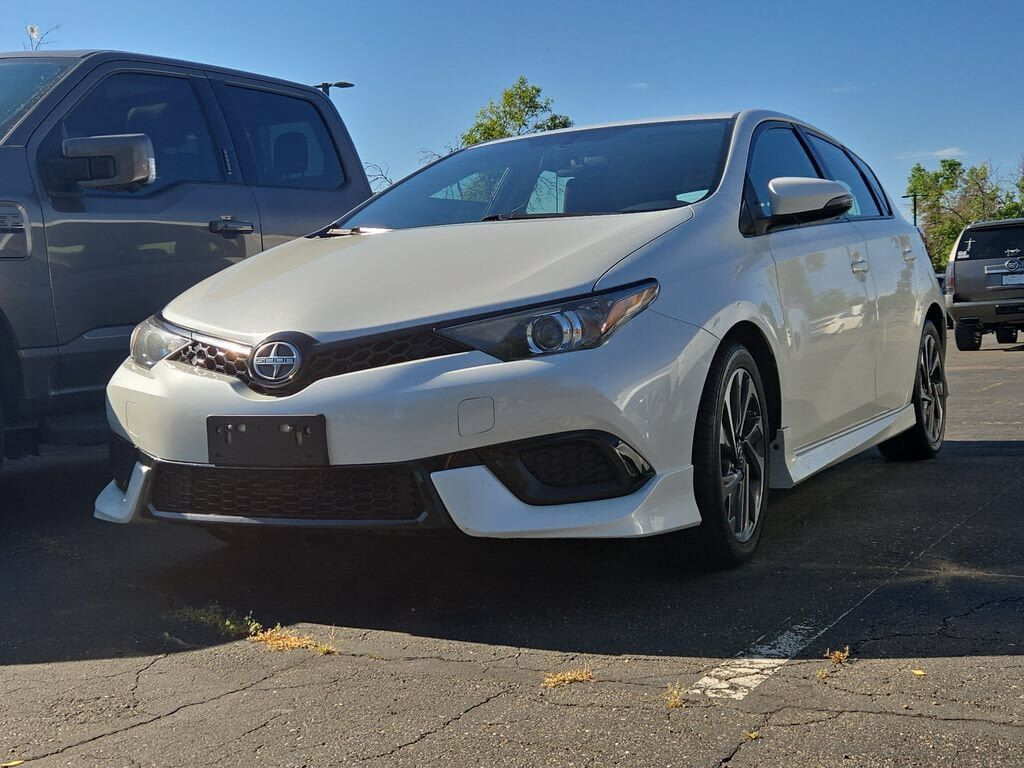 2016 TOYOTA Scion