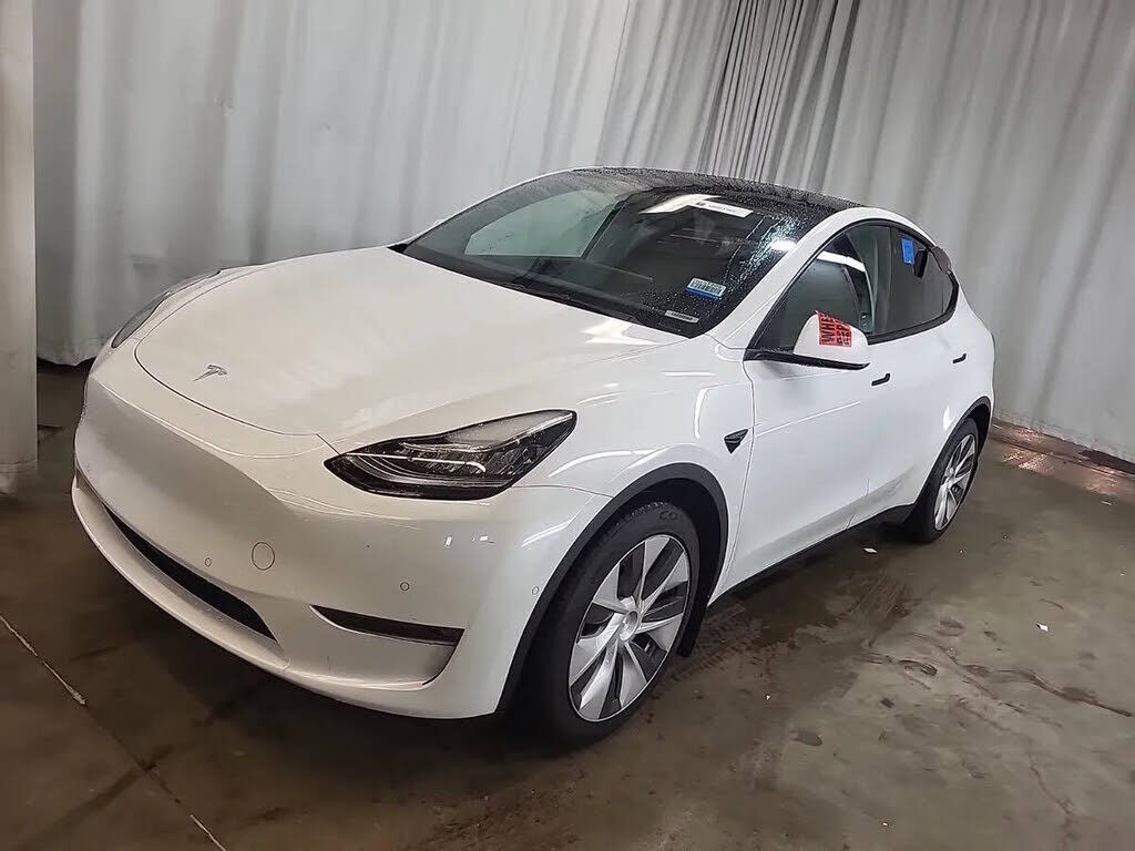 2021 TESLA Model Y