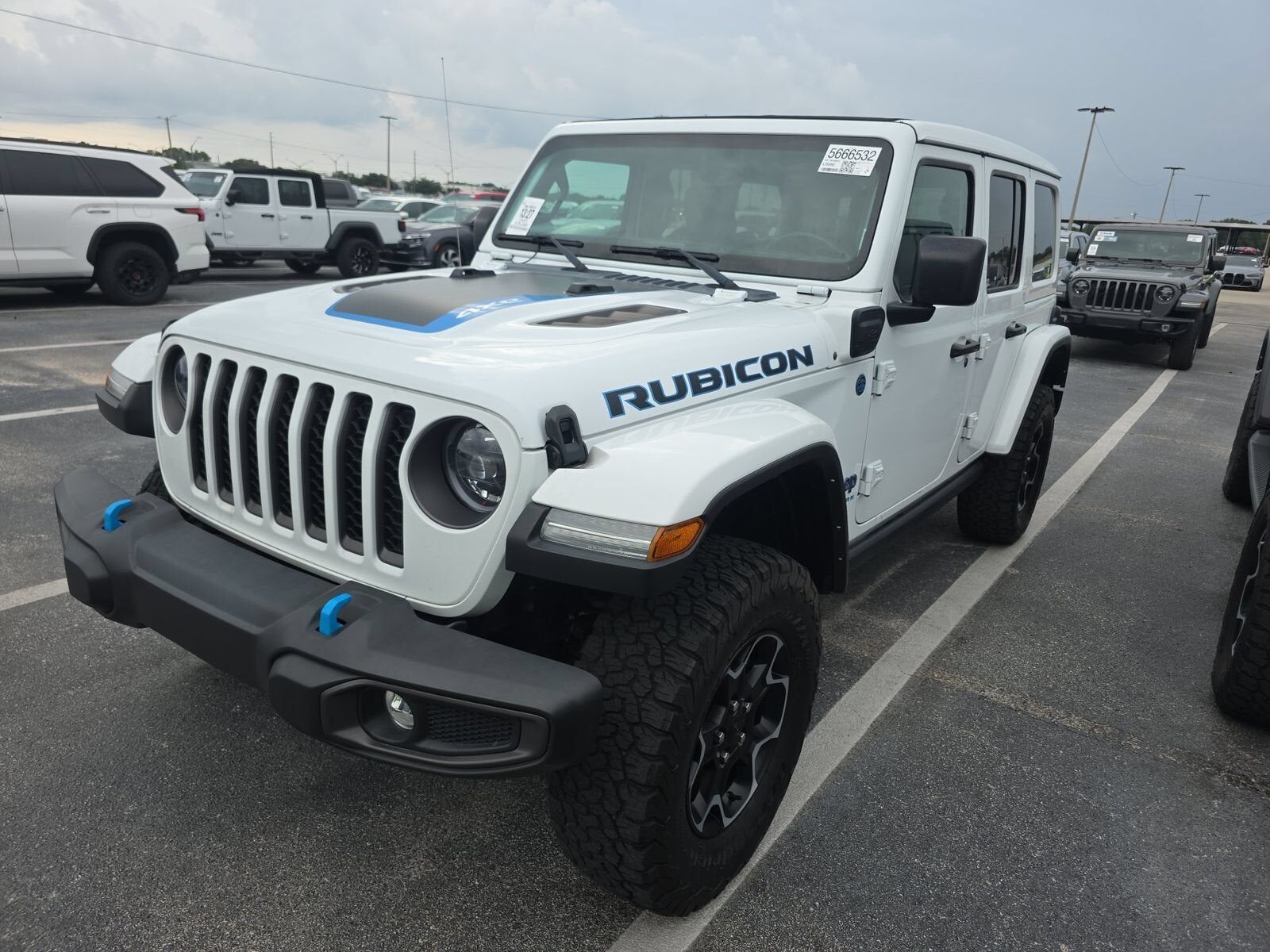 2023 JEEP Wrangler