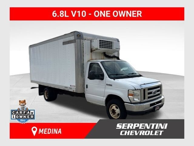 2013 FORD E-450
