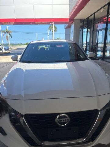2021 NISSAN Altima