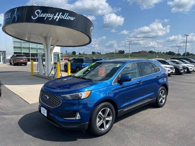 2024 FORD Edge