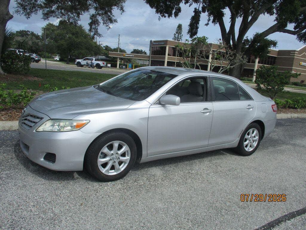 2011 TOYOTA Camry