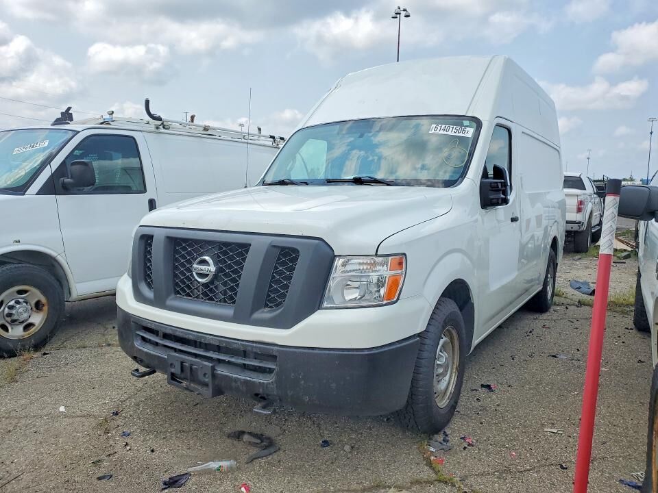 2015 NISSAN NV