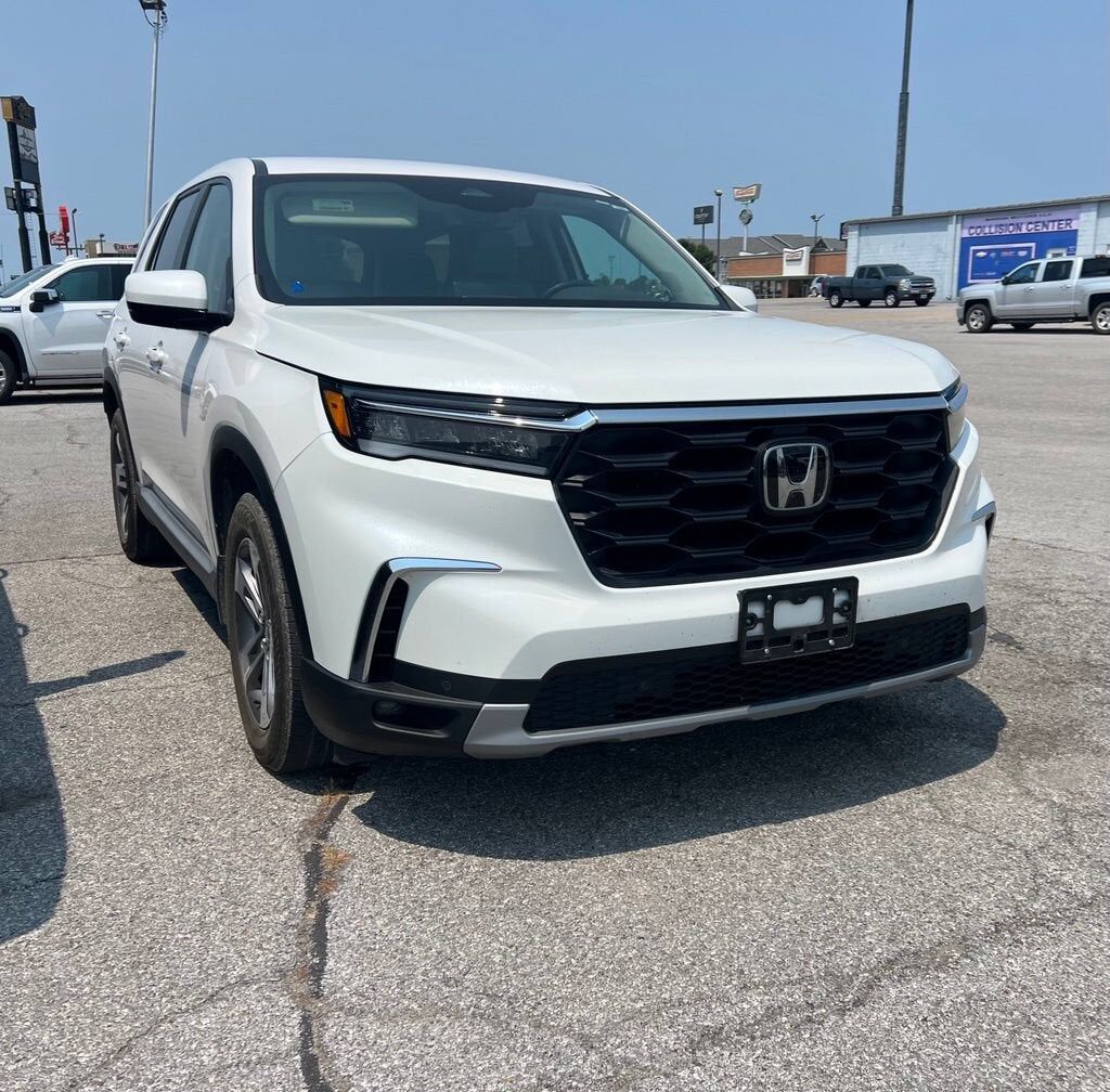 2023 HONDA Pilot