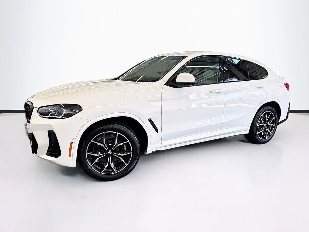 2025 BMW X4