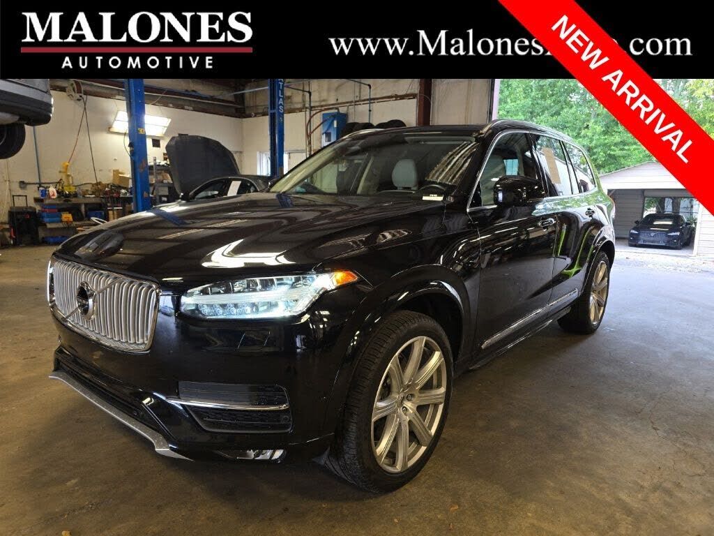 2018 VOLVO XC90