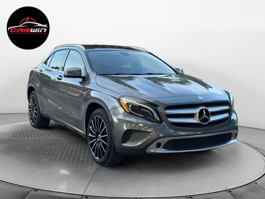 2015 MERCEDES-BENZ GLA-Class