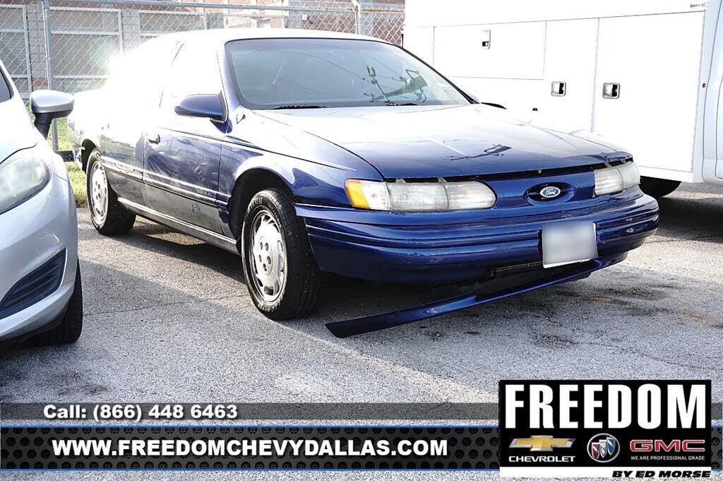 1995 FORD Taurus