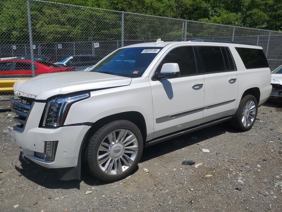 2017 CADILLAC Escalade ESV