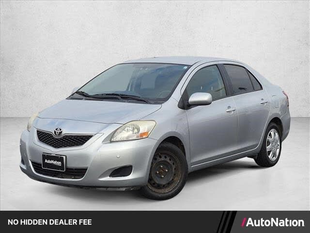 2012 TOYOTA Yaris