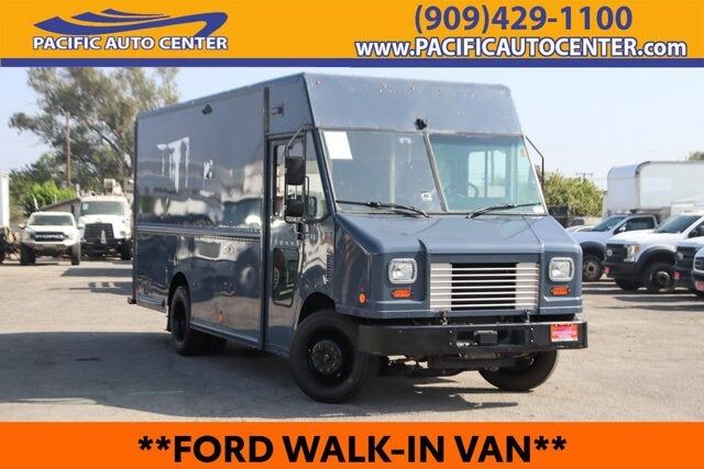 2020 FORD Commercial Chassis