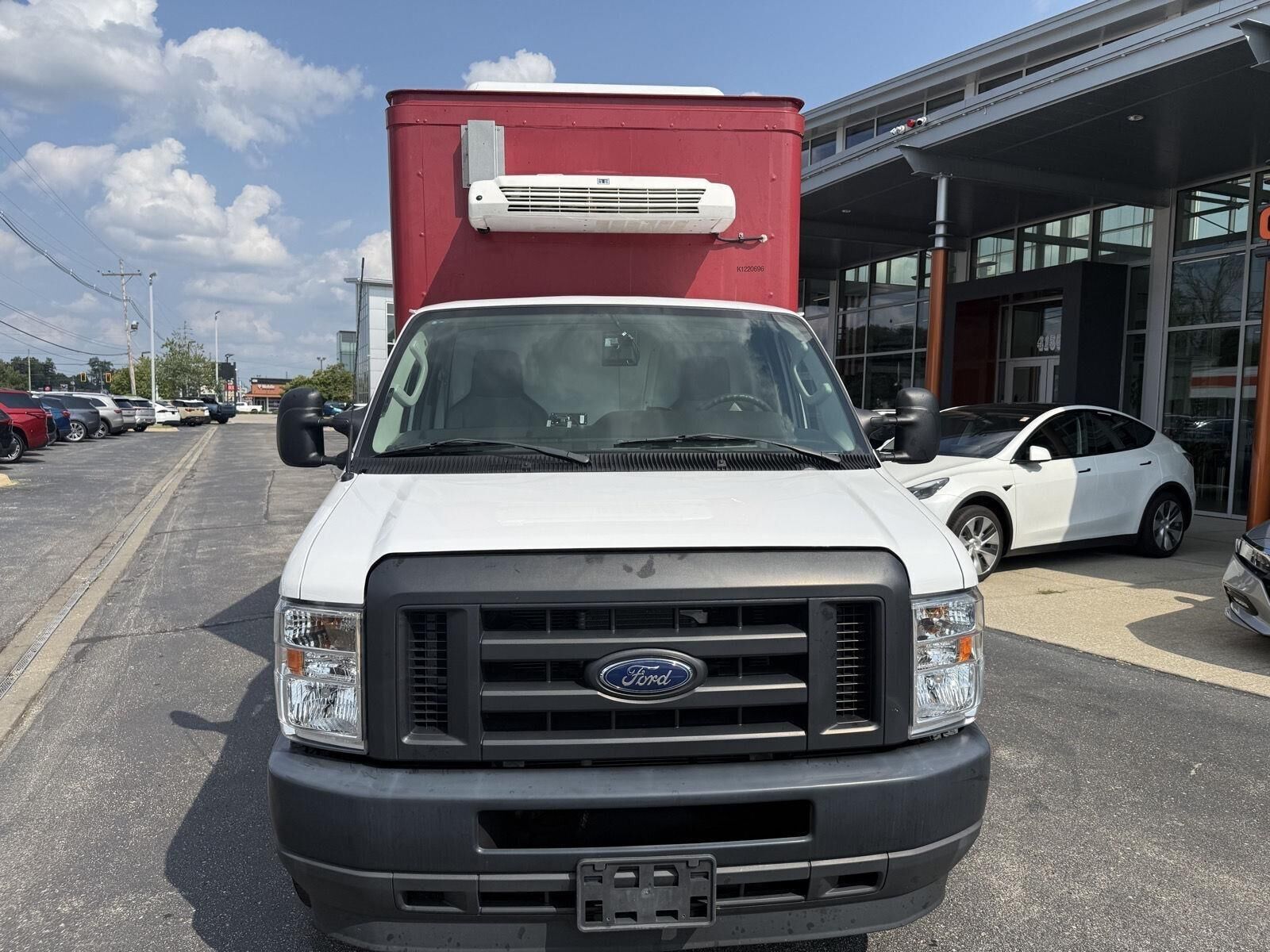 2023 FORD E-350