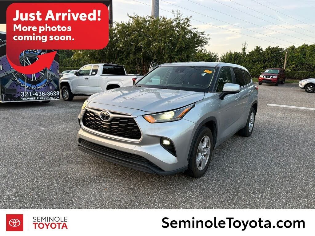 2023 TOYOTA Highlander