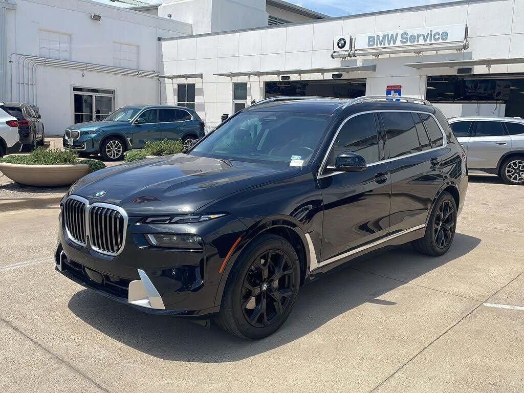 2024 BMW X7