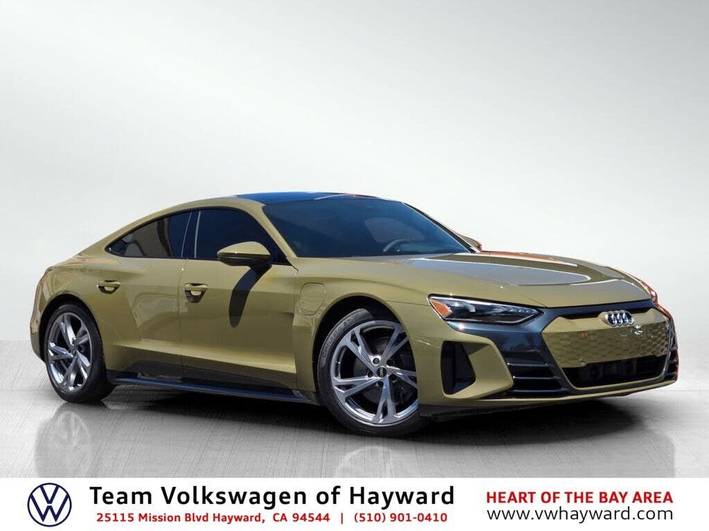 2024 AUDI e-tron GT