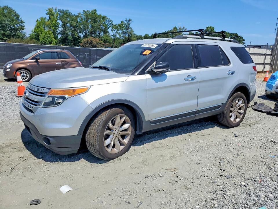 2014 FORD Explorer
