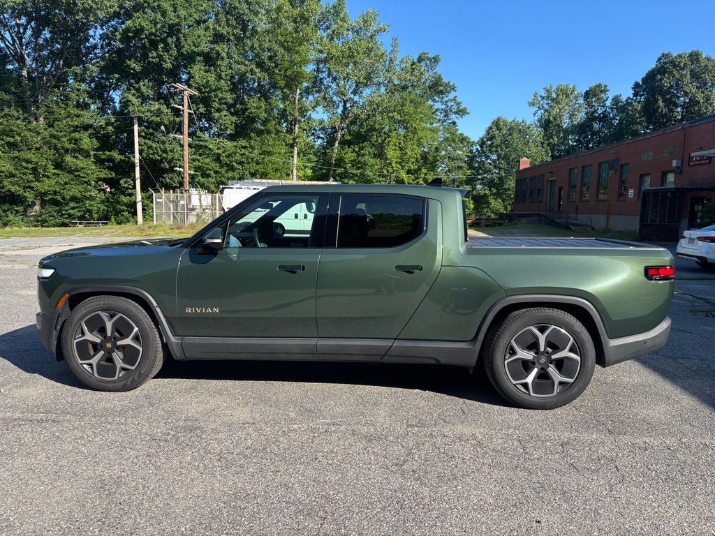 2022 RIVIAN R1T