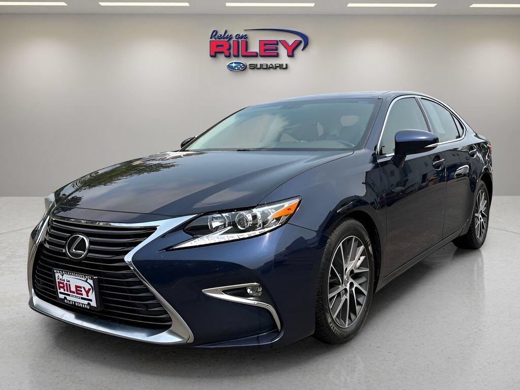 2016 LEXUS ES