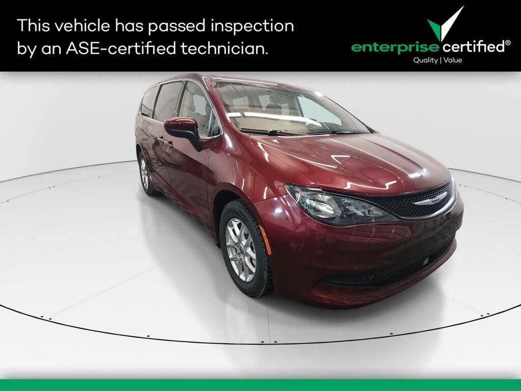 2023 CHRYSLER Voyager