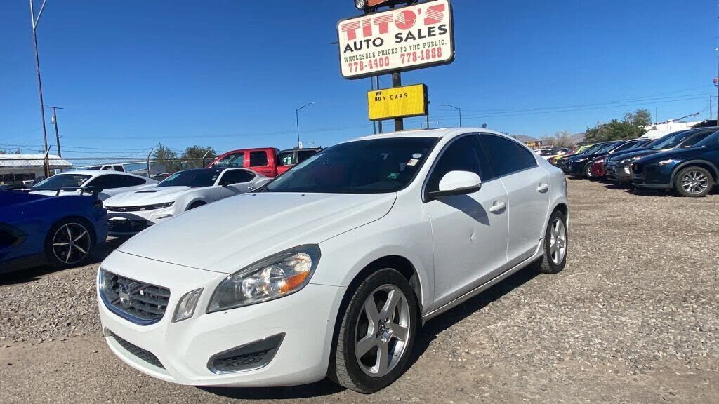 2012 VOLVO S60