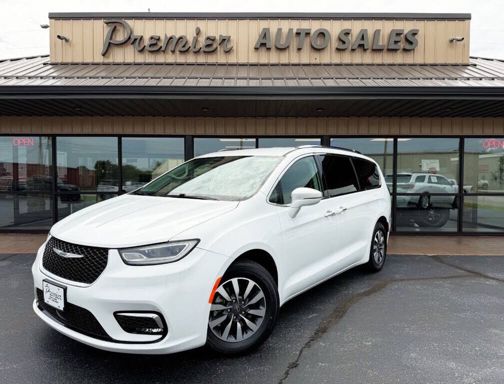 2021 CHRYSLER Pacifica