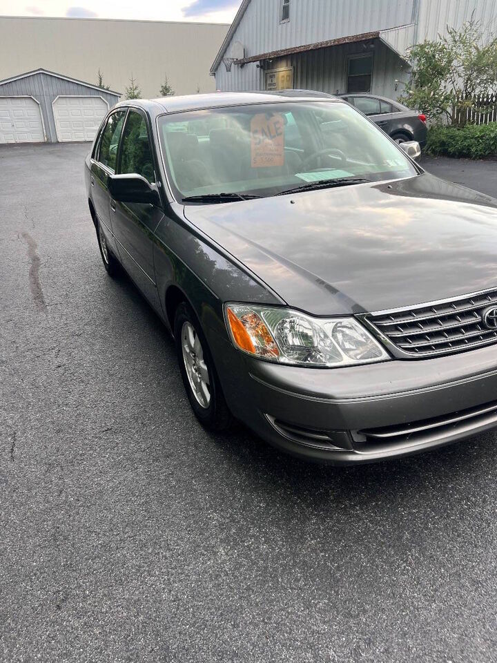2004 TOYOTA Avalon