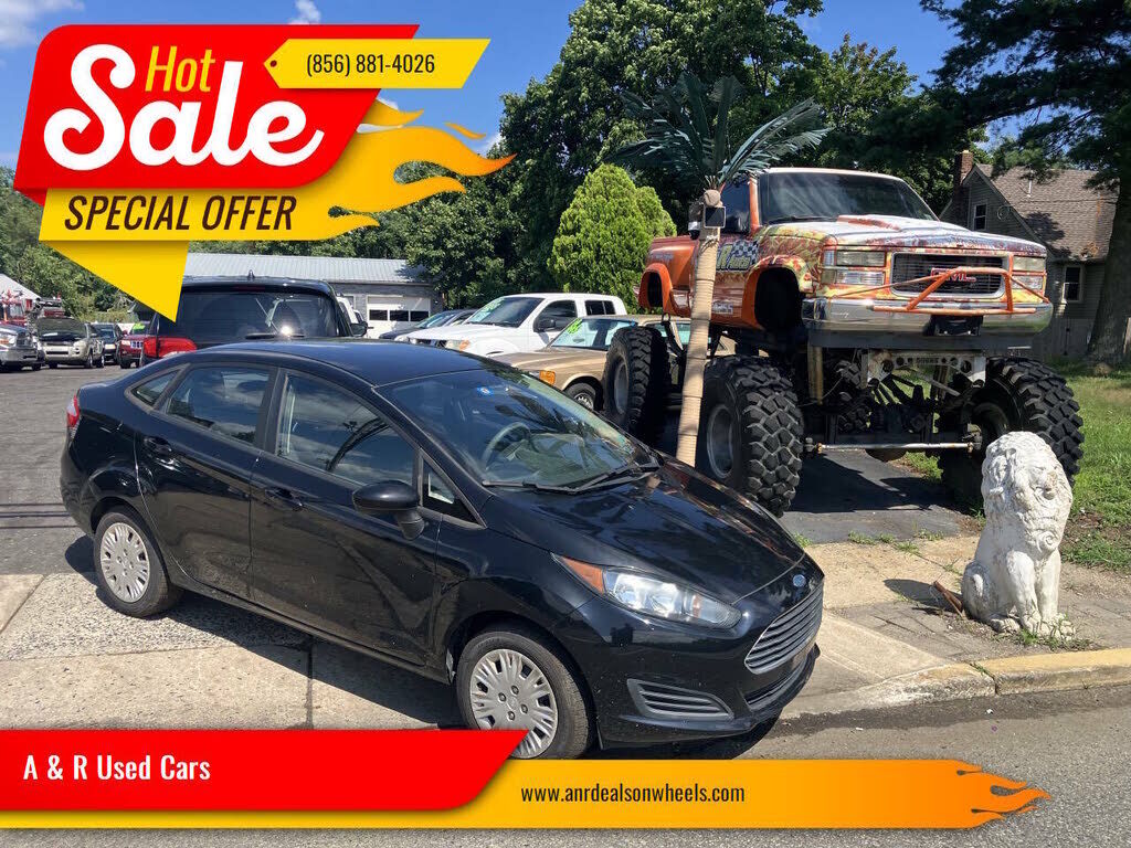2016 FORD Fiesta