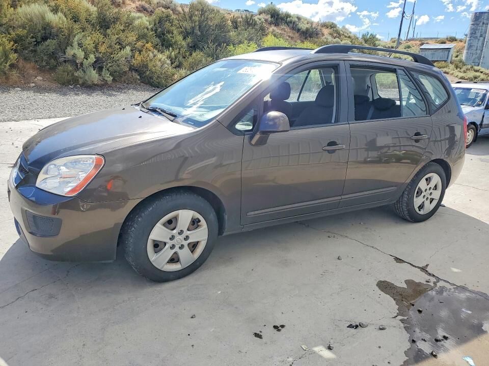 2009 KIA Rondo