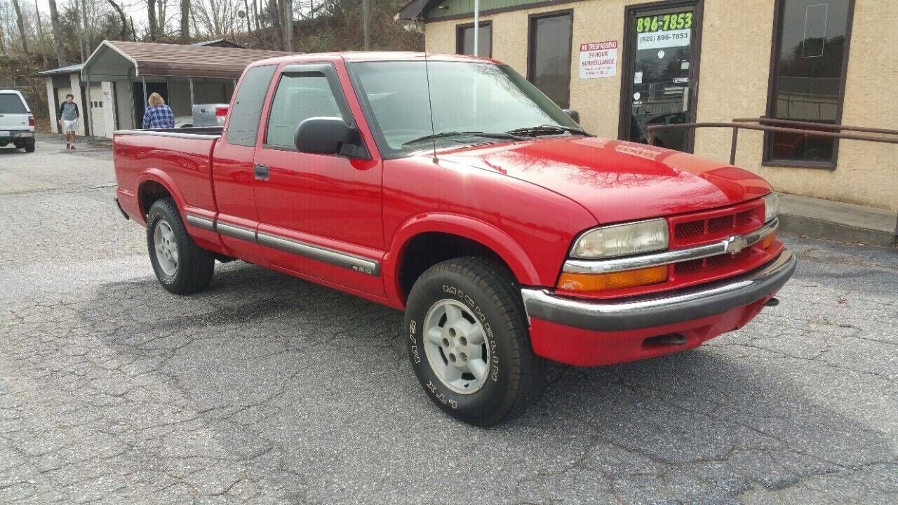 2000 CHEVROLET S-10 Pickup