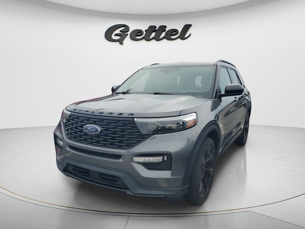 2023 FORD Explorer