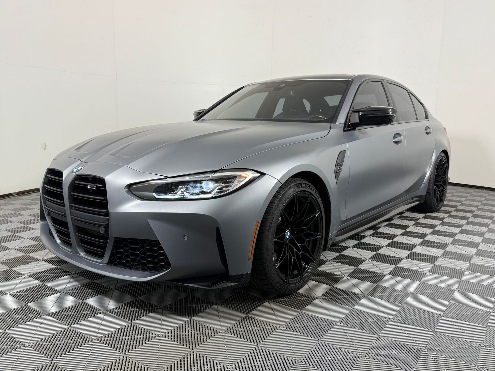 2023 BMW M3