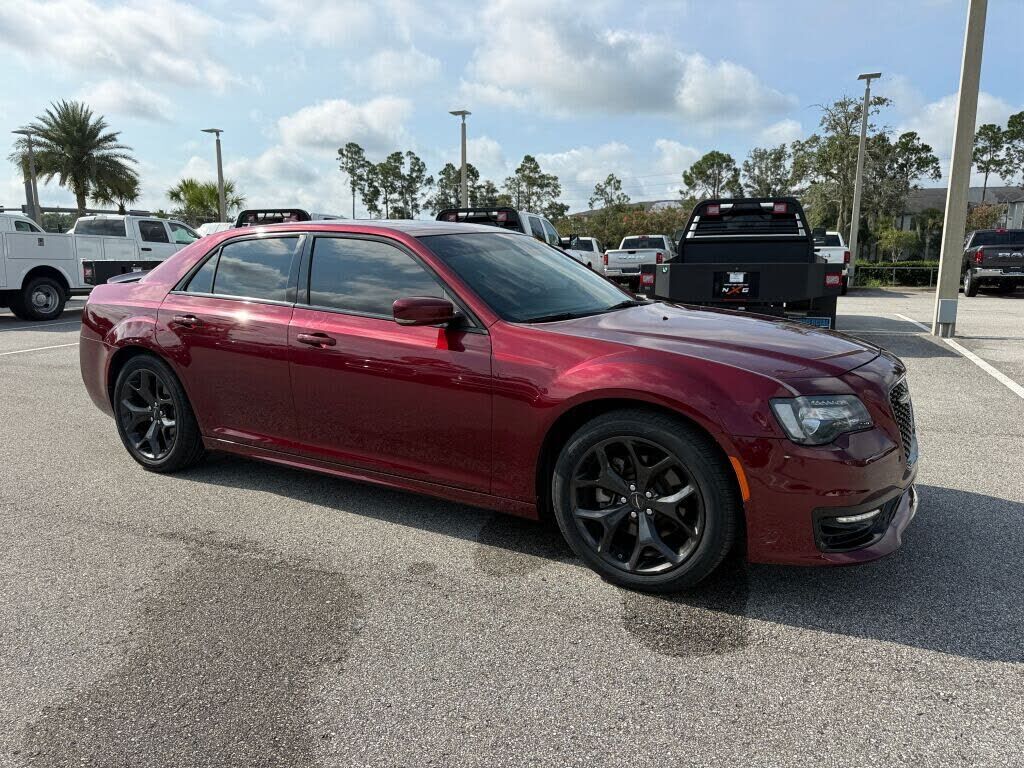 2023 CHRYSLER 300
