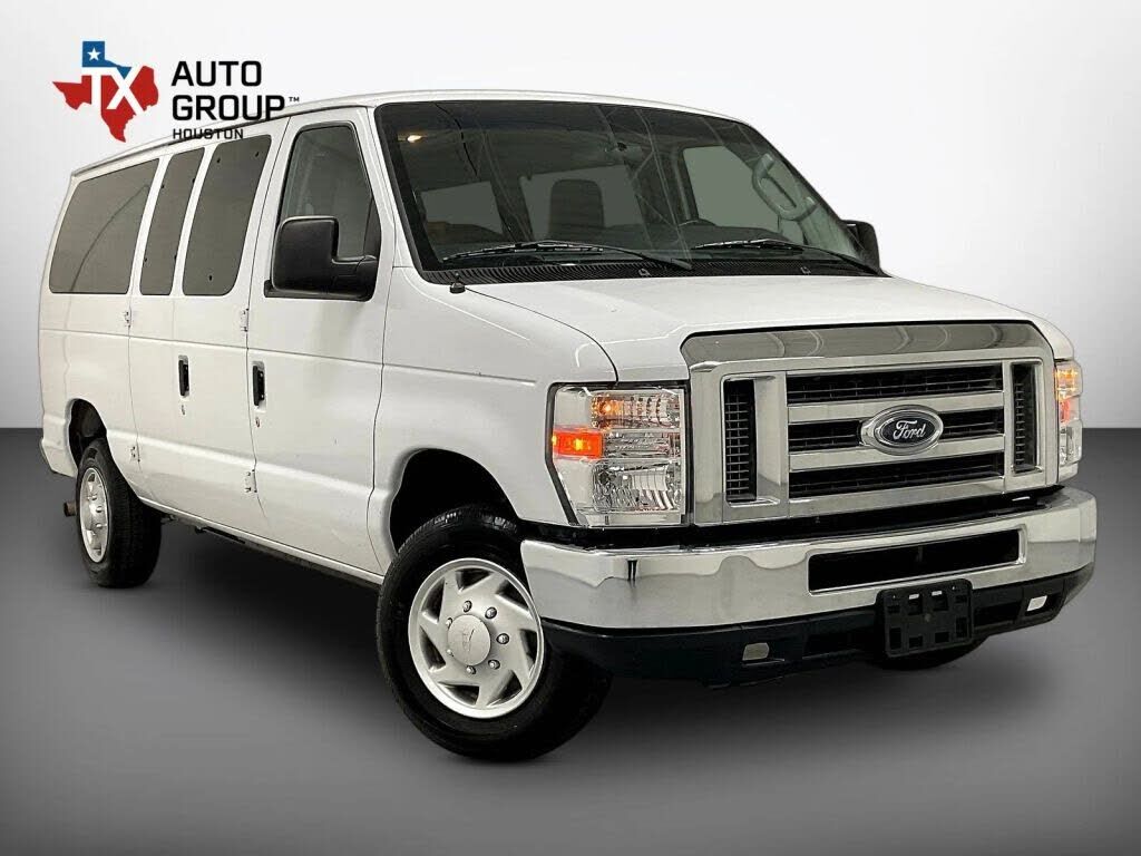 2014 FORD E-350