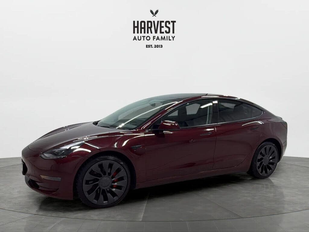 2022 TESLA Model 3