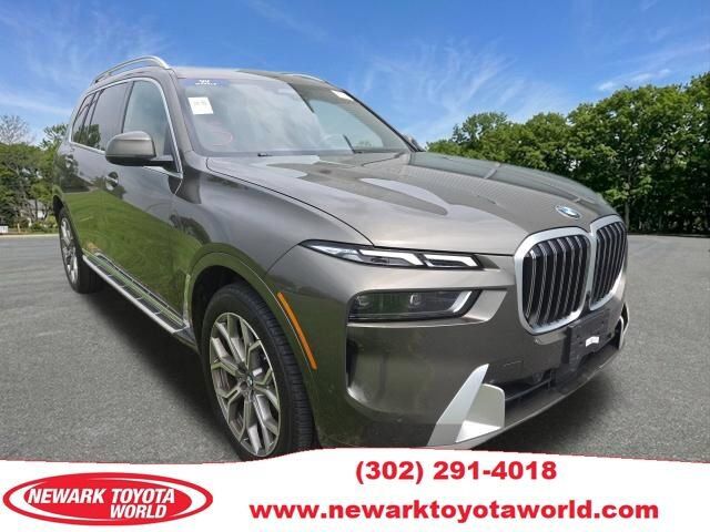 2023 BMW X7