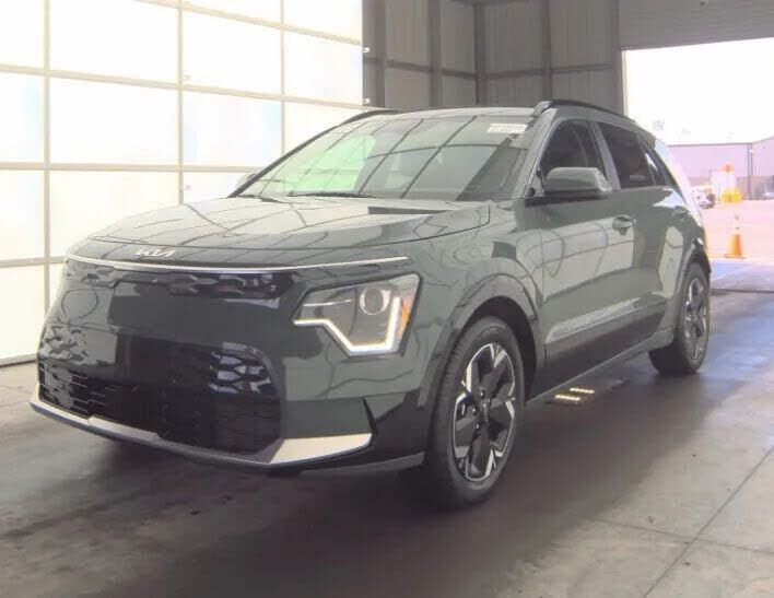 2023 KIA Niro