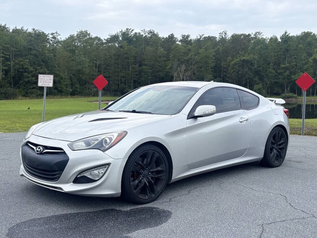 2013 HYUNDAI Genesis Coupe