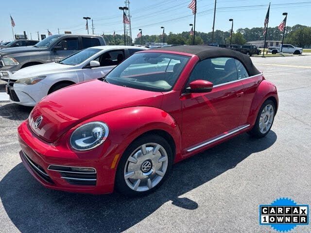 2017 VOLKSWAGEN Beetle