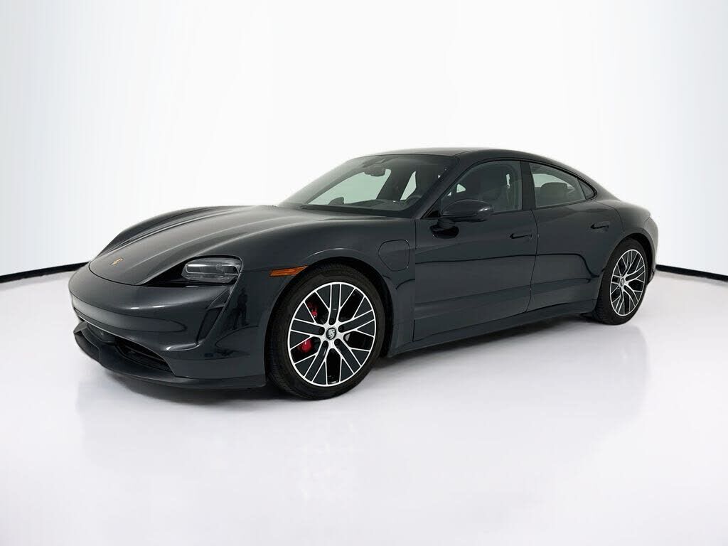 2023 PORSCHE Taycan