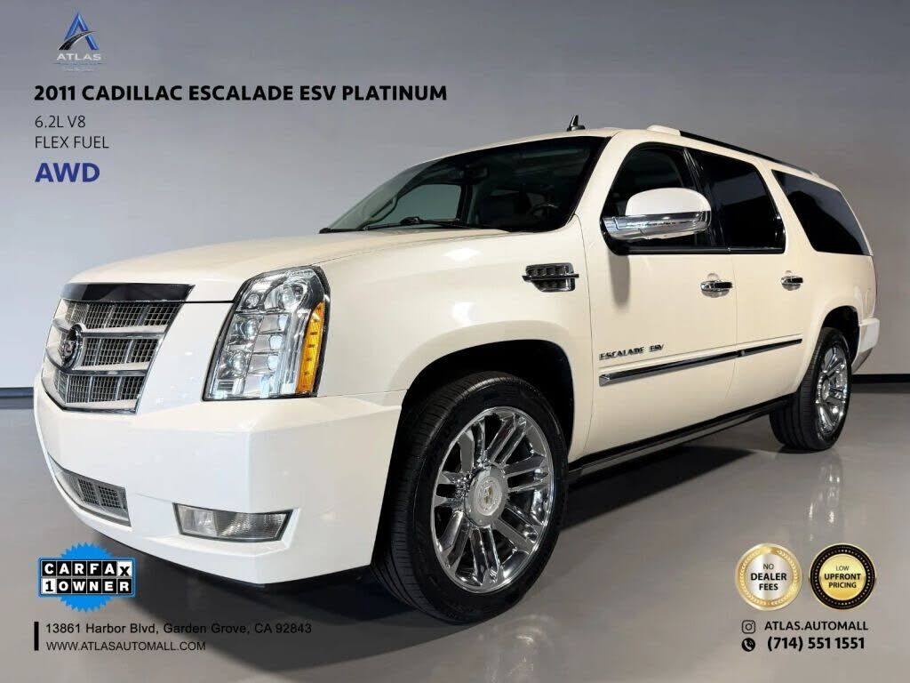 2011 CADILLAC Escalade