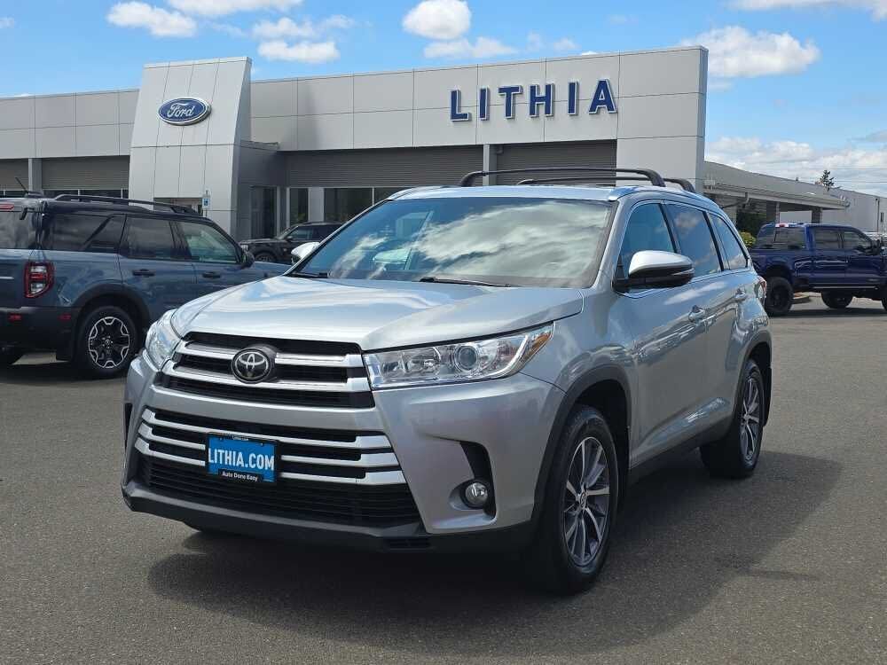 2019 TOYOTA Highlander