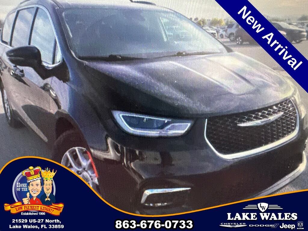 2022 CHRYSLER Pacifica
