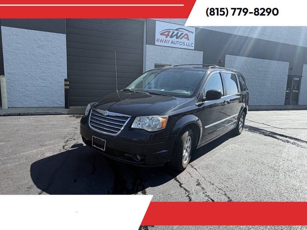 2010 CHRYSLER Town and Country