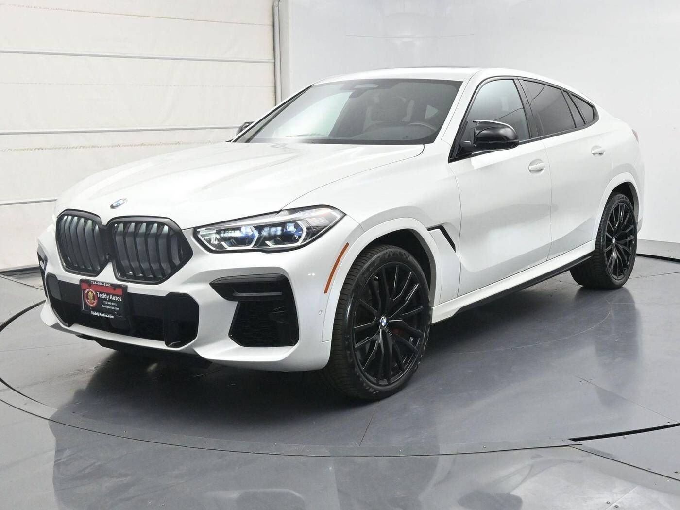 2022 BMW X6