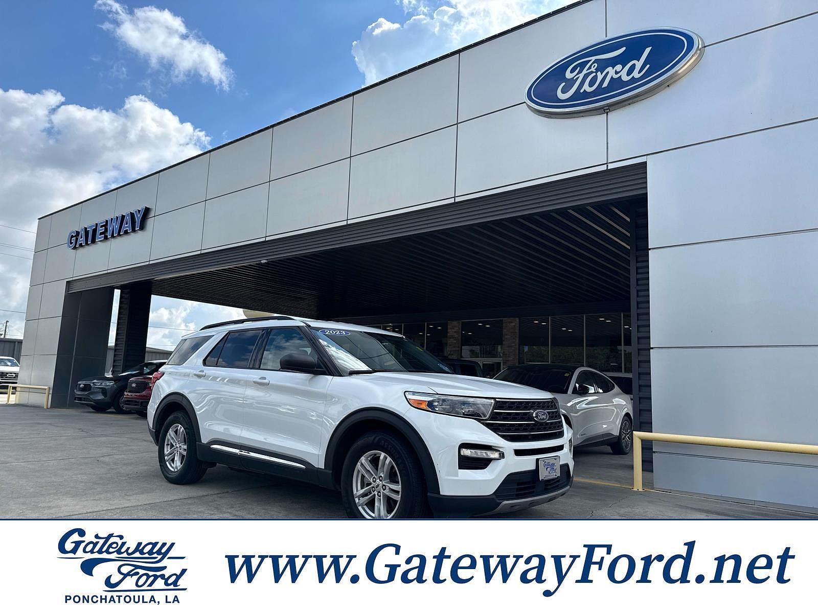 2023 FORD Explorer
