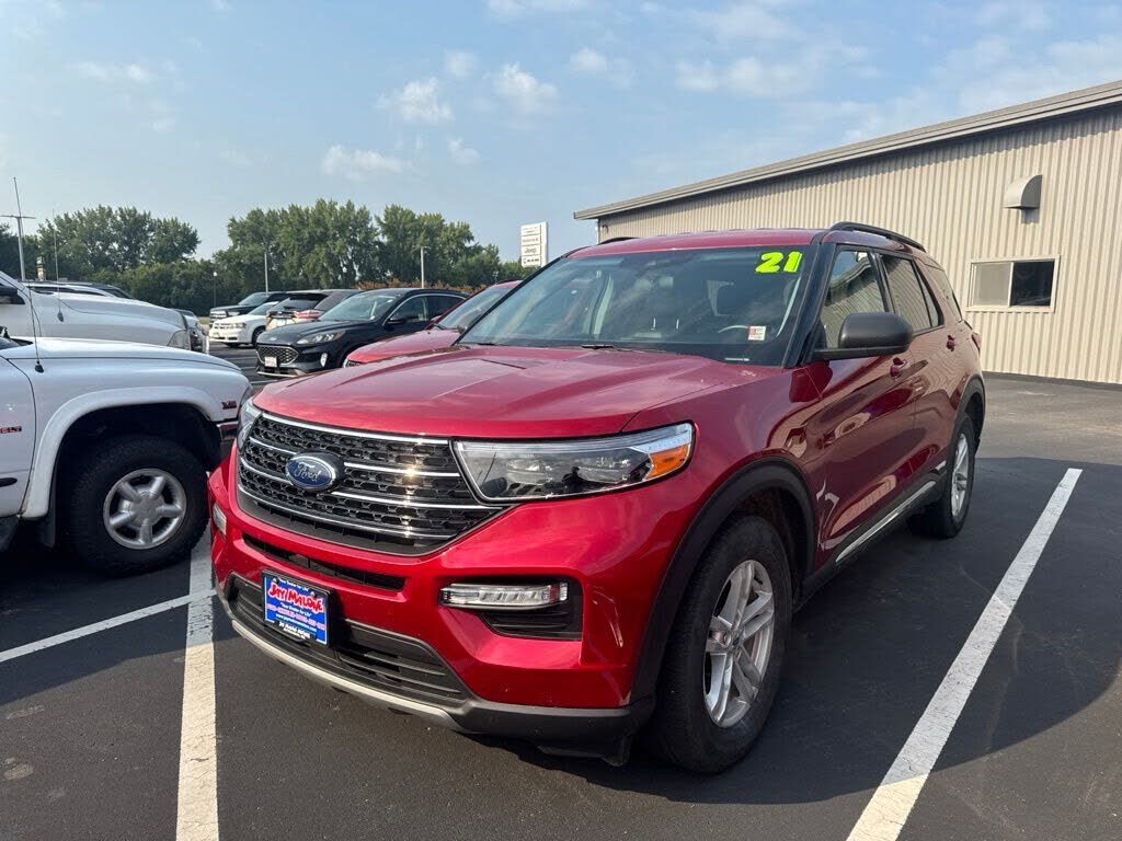 2021 FORD Explorer