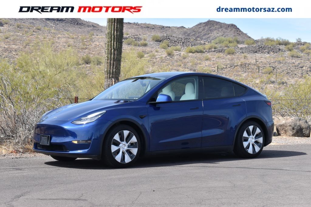 2023 TESLA Model Y