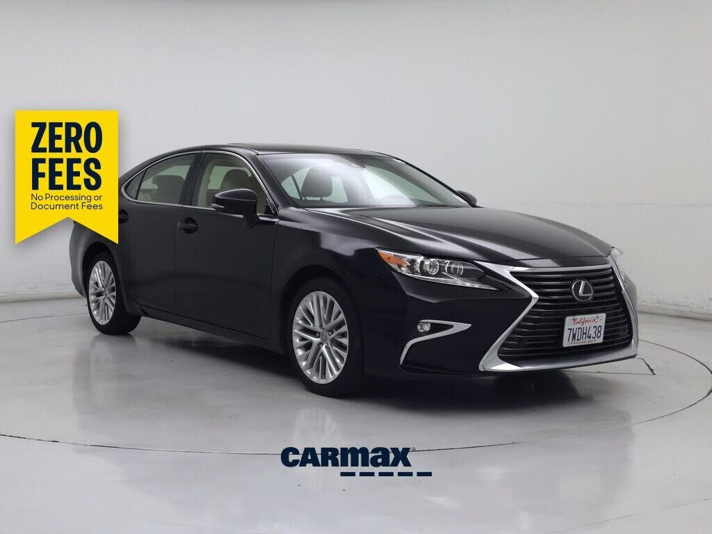 2016 LEXUS ES